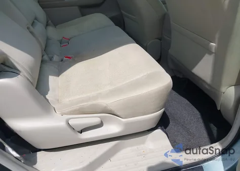 2014 Toyota Prius V Three from USA, damaged, VIN JTDZN3EU6EJ015593